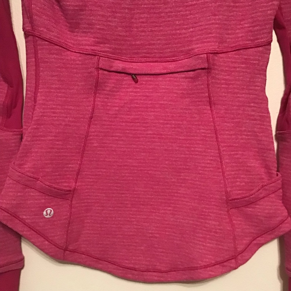 NWOT Lululemon Base Runner 1/2 Zip
Mini Check Pique Raspberry / Raspberry - Picture 14 of 16